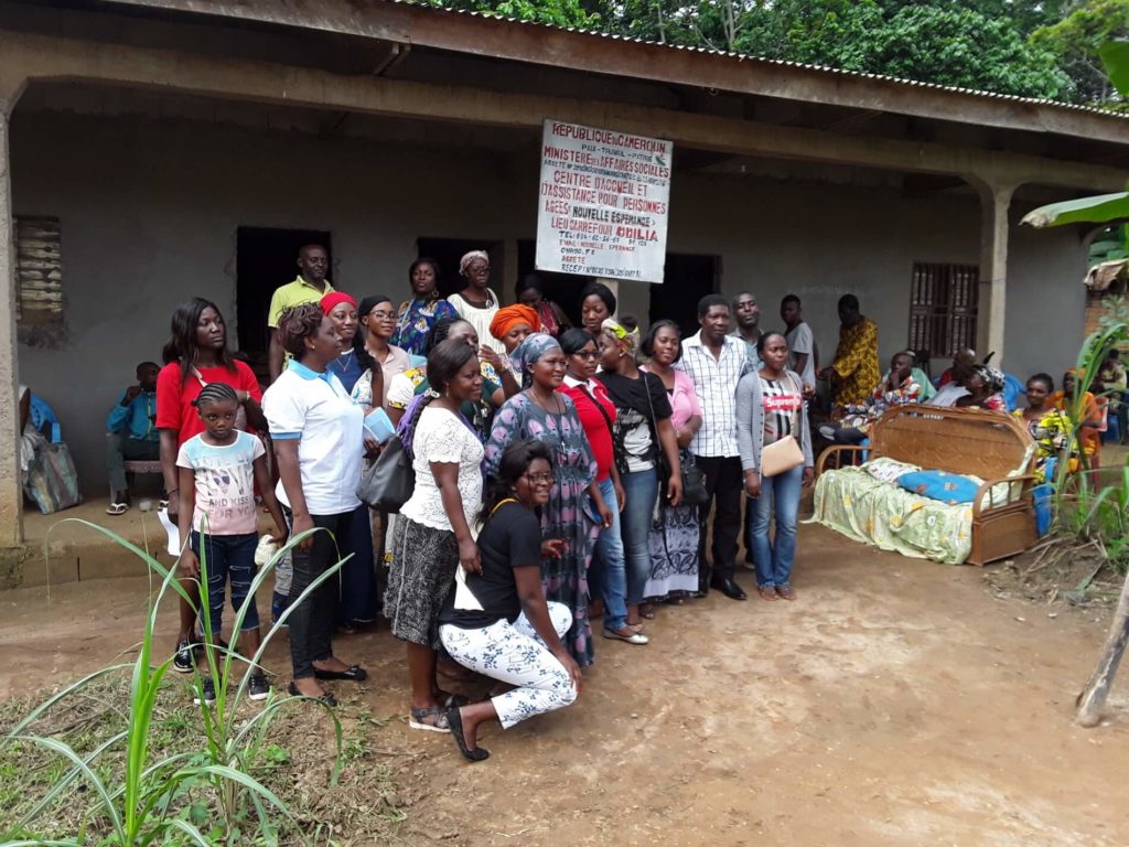 Descente Caritative chez les personnes âgées à Mfou